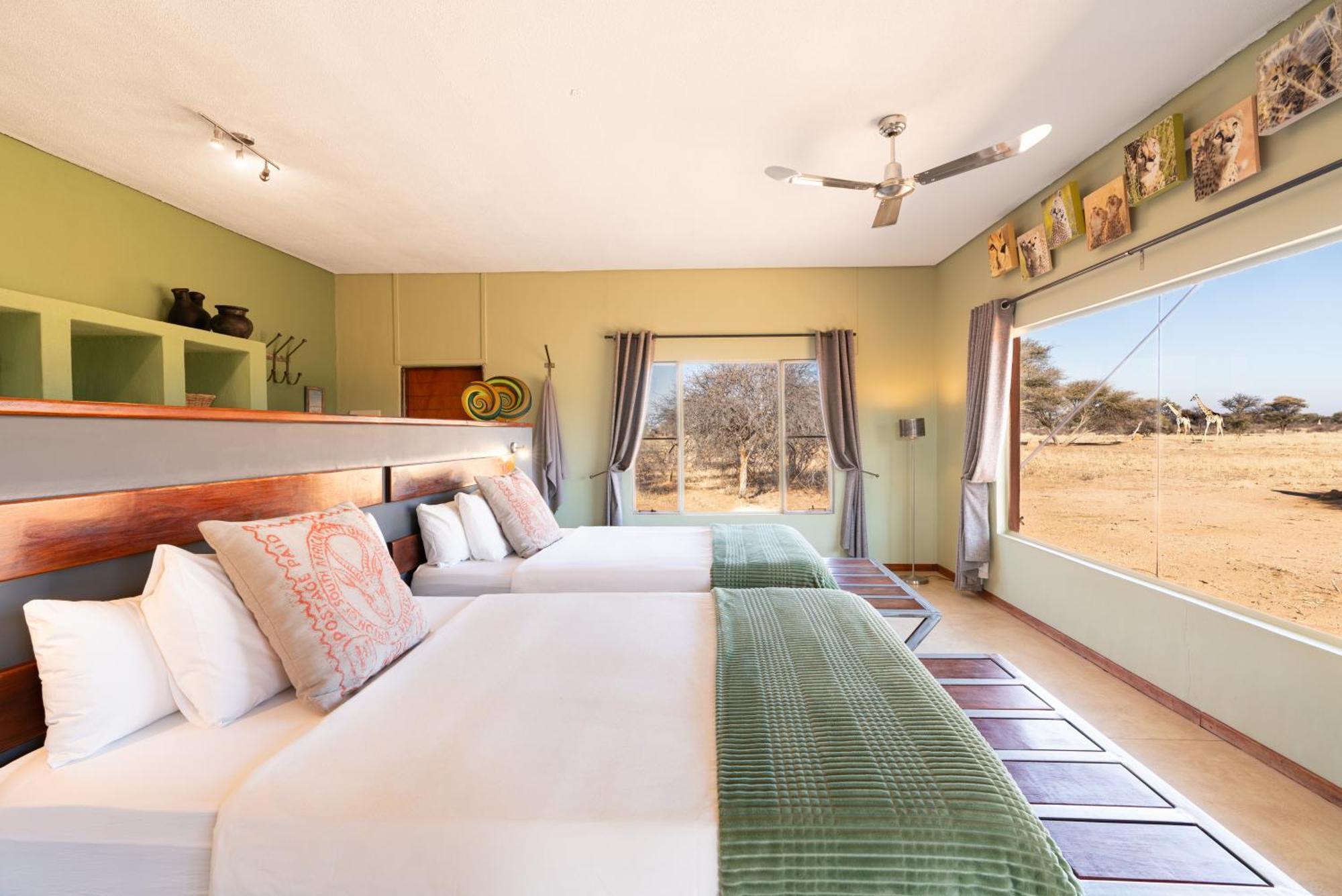Vila Okonjima Plains Camp Otjiwarongo Exteriér fotografie