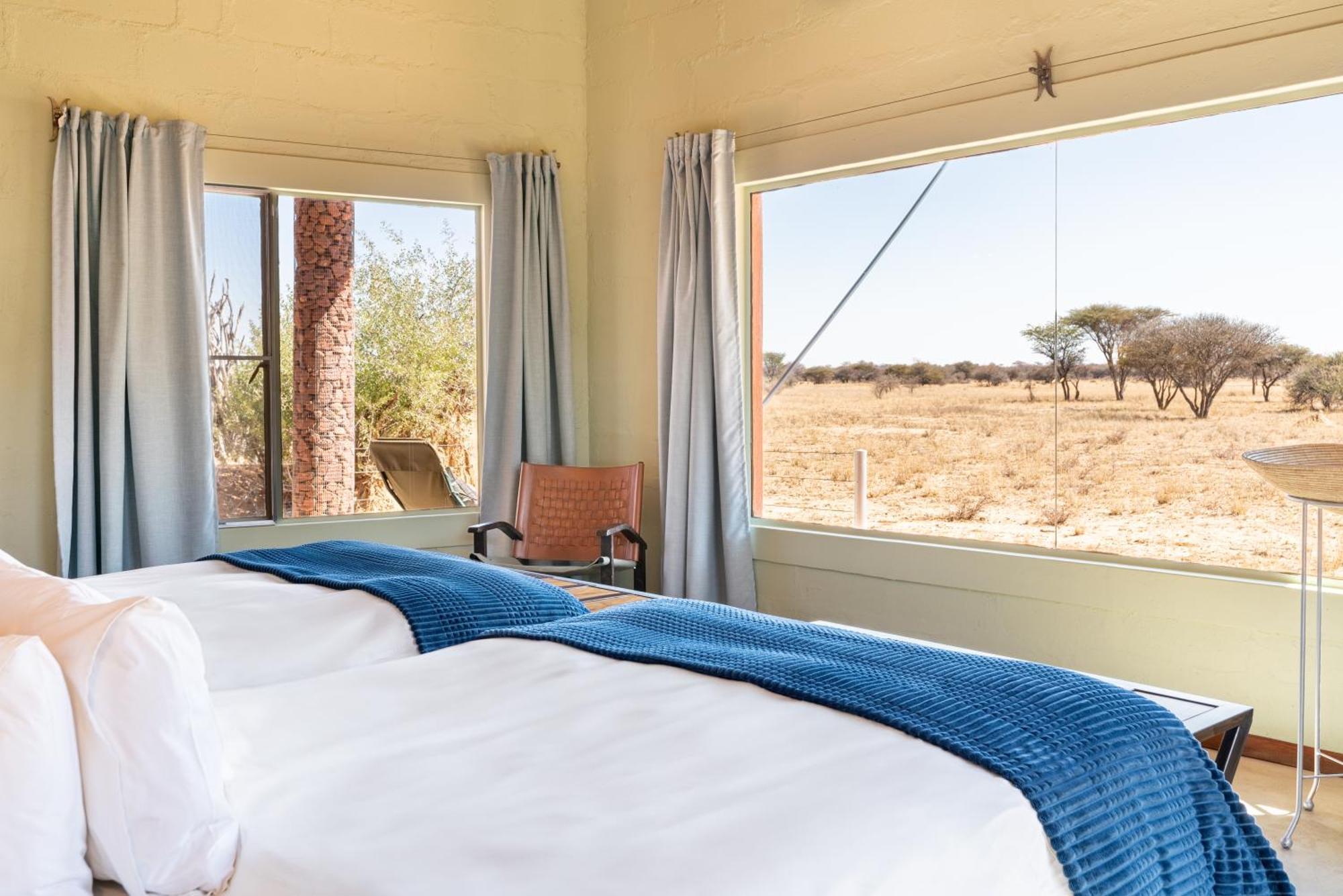 Vila Okonjima Plains Camp Otjiwarongo Exteriér fotografie